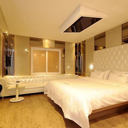 Songjeong Hotel 369 Busan Exteriör bild